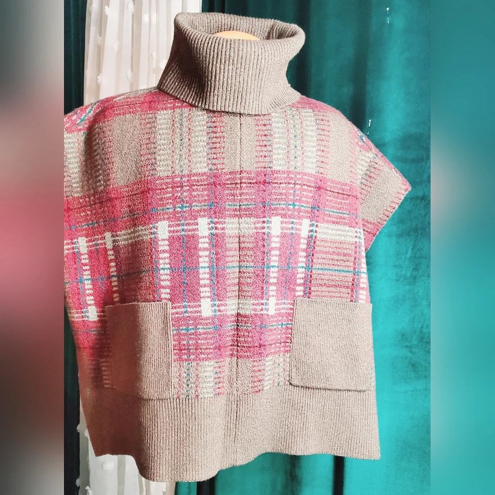 Sweater - Picture 2 of 3